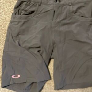 Gently used oakley women’s cycling shorts size large